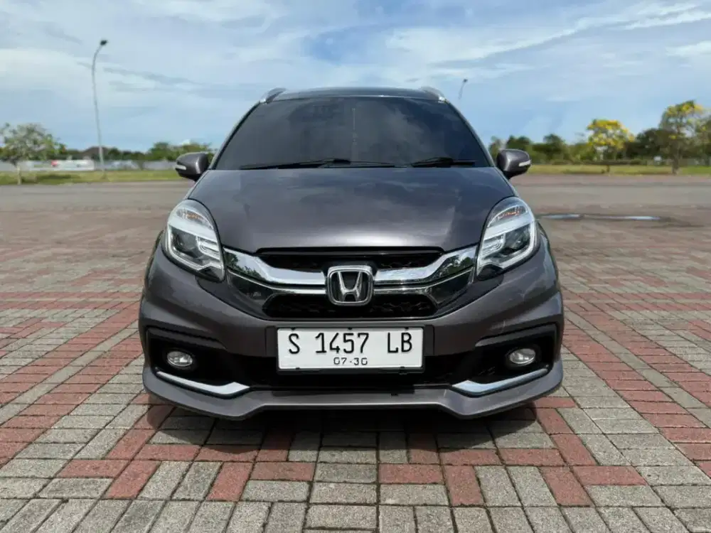 Honda Mobilio RS MT 2015 Dp Min 15jt