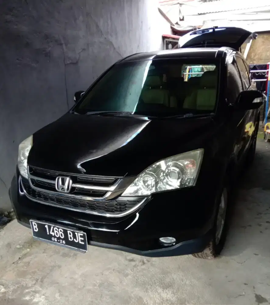 HONDA CRV 2,4 AT HITAM 2011
