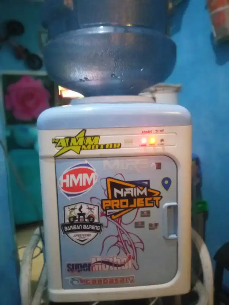 Dispenser sanex + galon