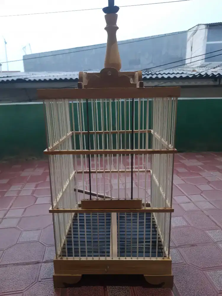 Kandang burcil tiang besi