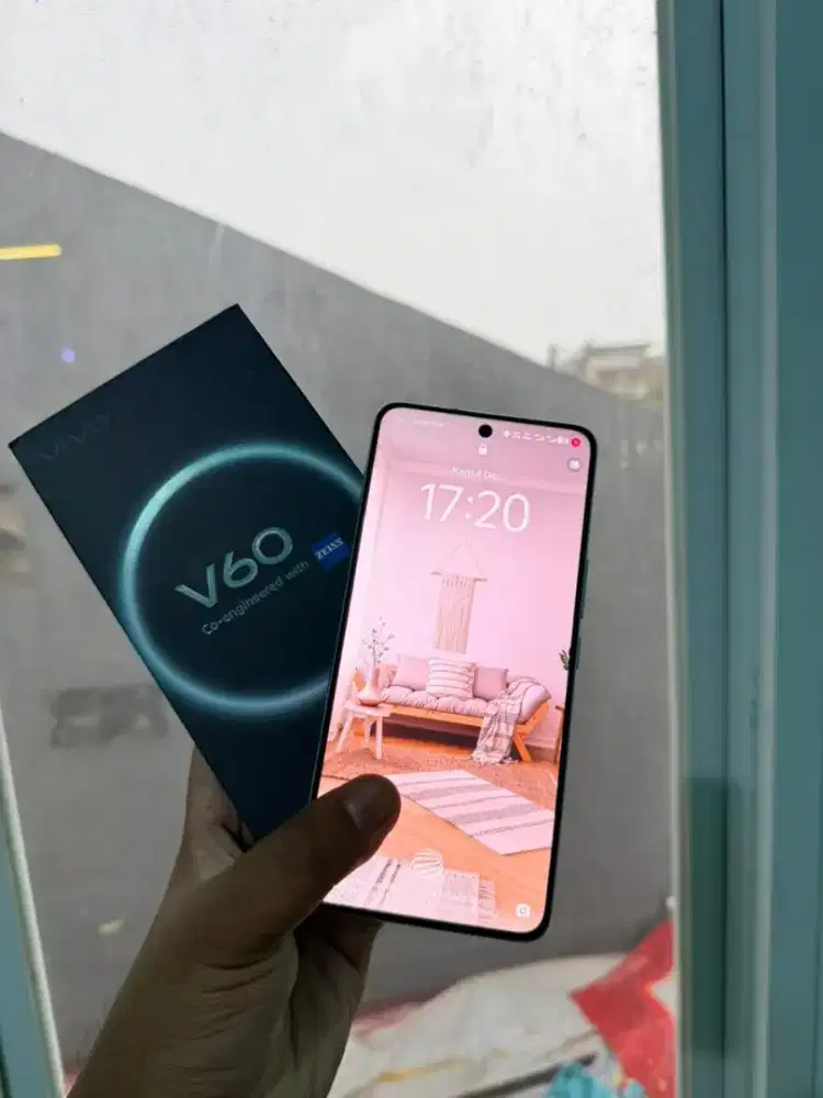 VIVO V60 5G BEKAS