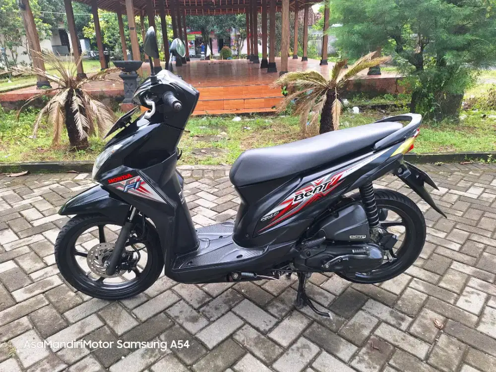 Beat 2015 cbs iss istimewa bisa cash/kredit syariah angsuran TERMURAH