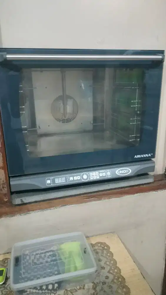 Oven Convection merk Unox type XFT-135 Arianna