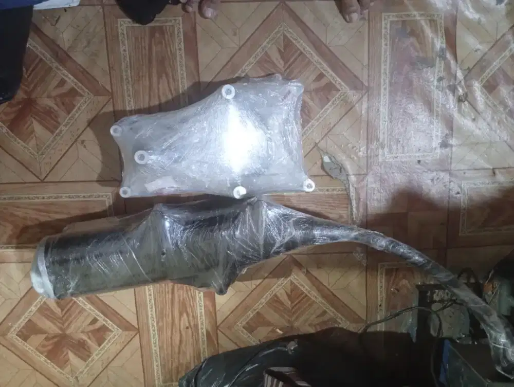 Knalpot Honda Pcx160 dan Arm Honda PCX 160