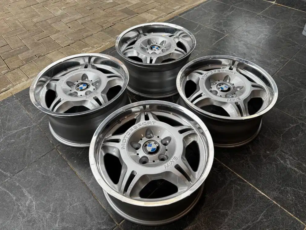 BMW Motorsport Style 24 wheels aka 5 Spoke Original