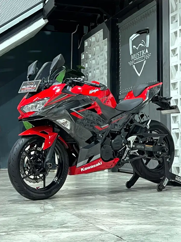 Terbatas OdO3RB!!Kawasaki Ninja 250 Keyless ABS th 2020 - Ayu Mustika