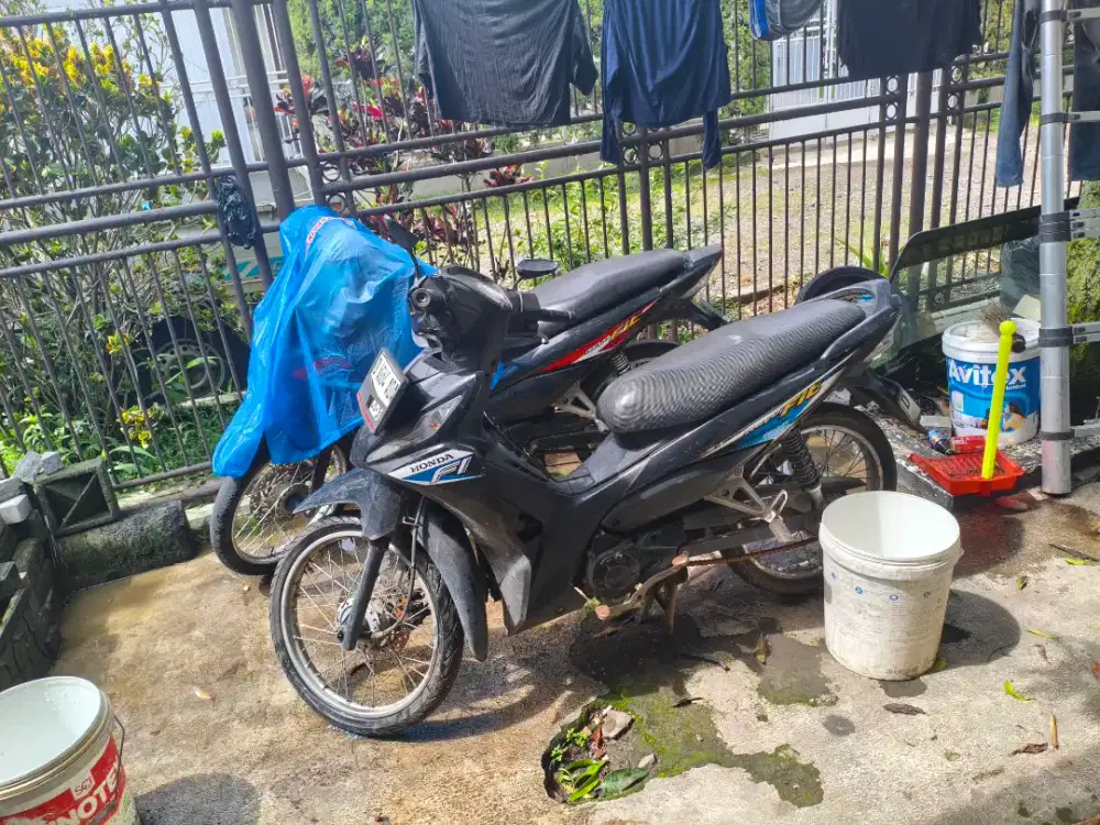 JUAL HONDA REVO FIT kondisi mati surat lengkap