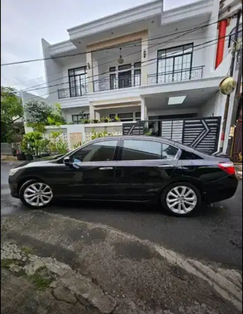 Honda Accord 2014 Bensin