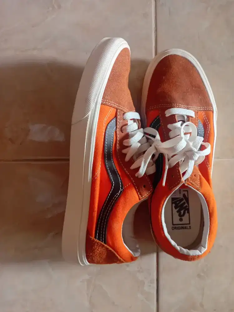 Sepatu Vans sz 42-43