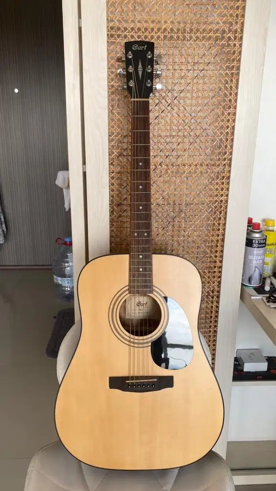 CORT AD-810-OP ACOUSTIC GUITAR