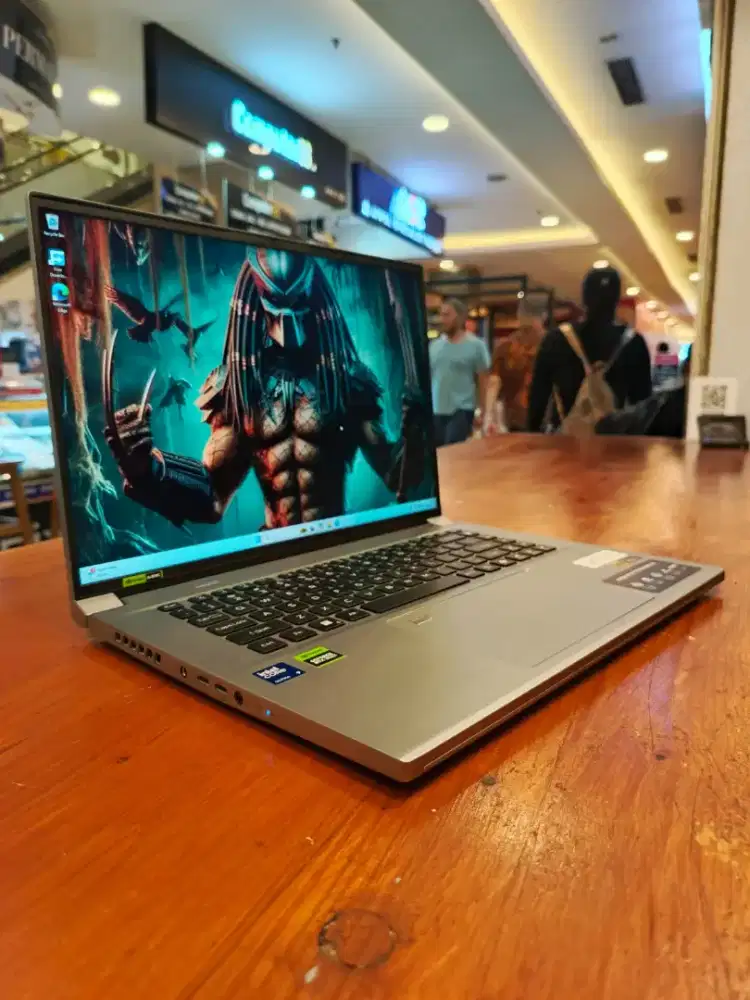 Acer Predator Triton neo 16