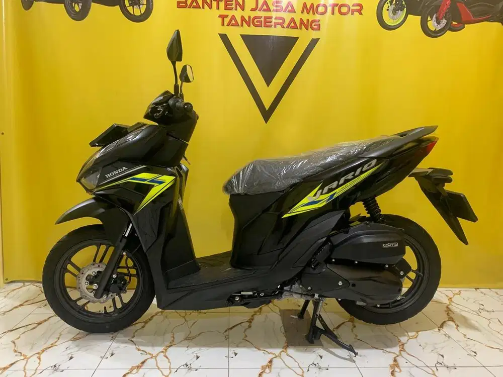 DP.1JT HONDA NVARIO 125 ESP CBS TAHUN 2025 CASH & CREDIT