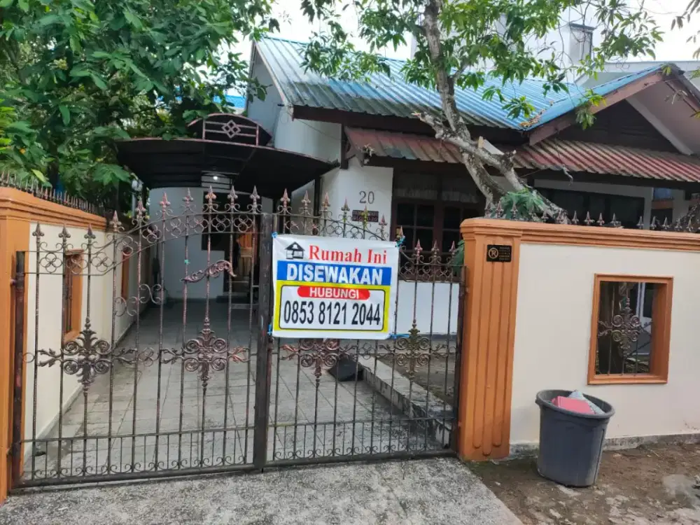 Sewa Rumah Luas di Tiban Tamansari