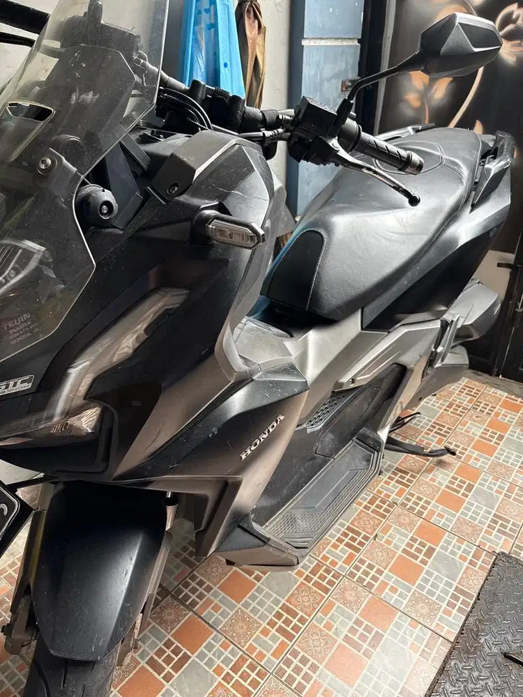 Jual Honda ADV 160cc ABS 2022 pemakaian pribadi
