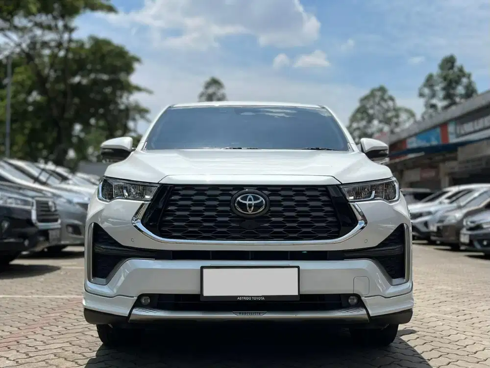 TERMURAH TOYOTA ZENIX Q HYBRID MODELLISTA 2.0 AT 2024 PUTIH