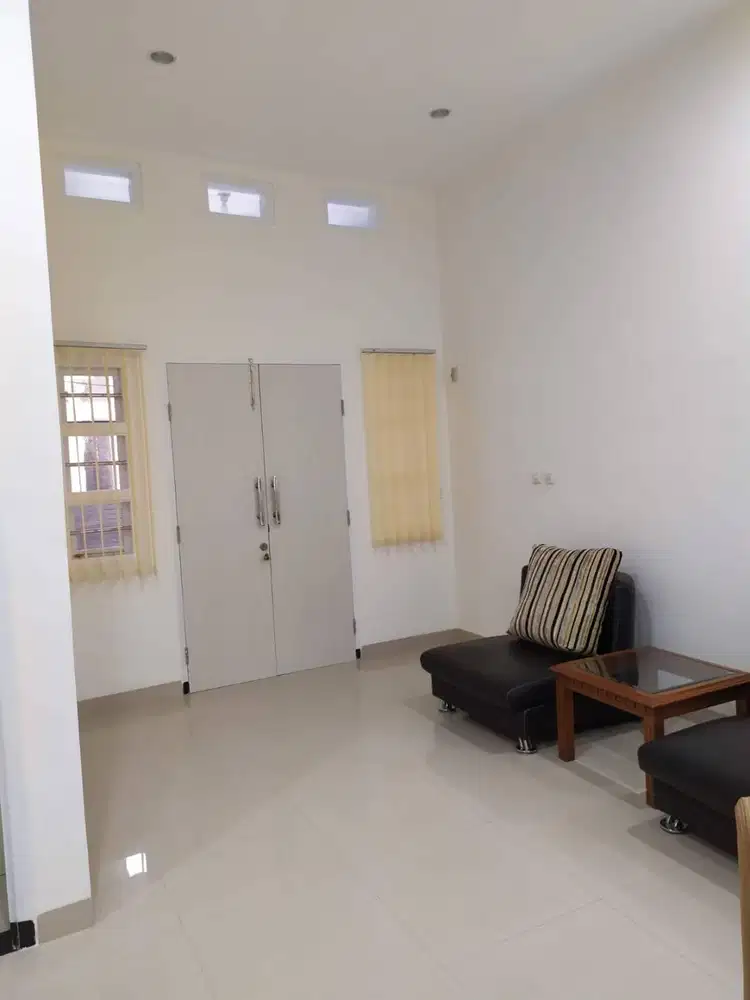 Dijual Rumah Cakep di Taman Cibaduyut Indah Bandung
