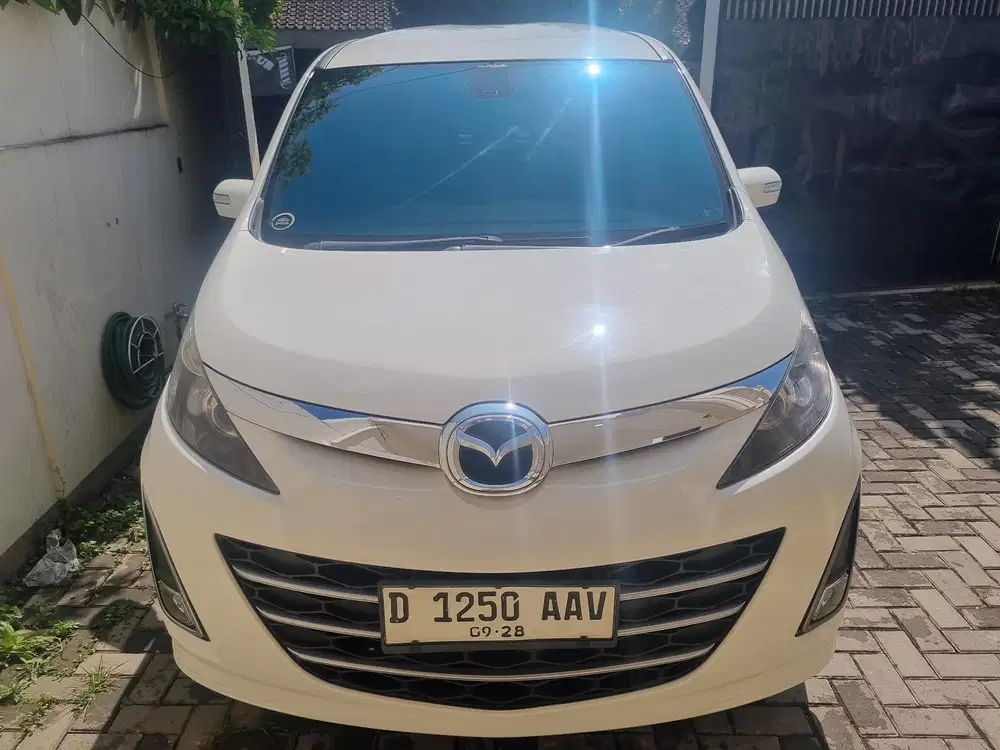 Mazda Biante 2013 Bensin