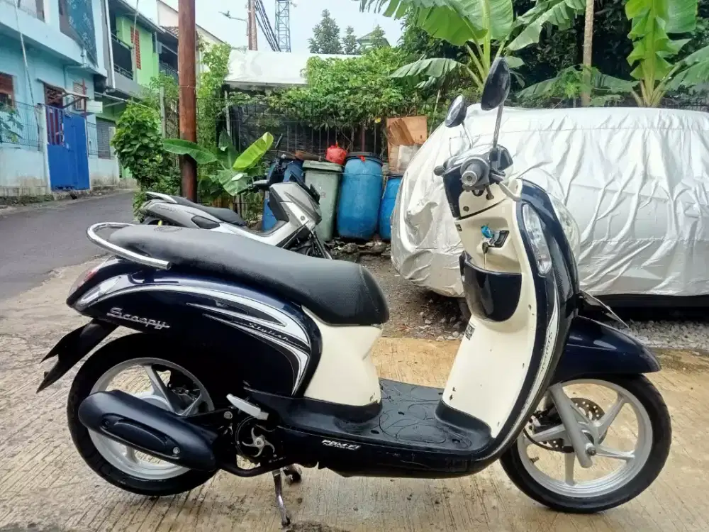 Scoopy f1 2014 Ori terawat mesin ok dikcf lenteng bs TT Unit lain