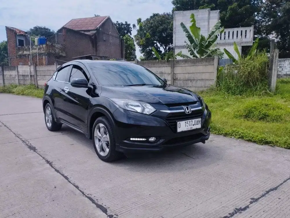 Honda Hrv E cvt metic 2017 Kredit murah