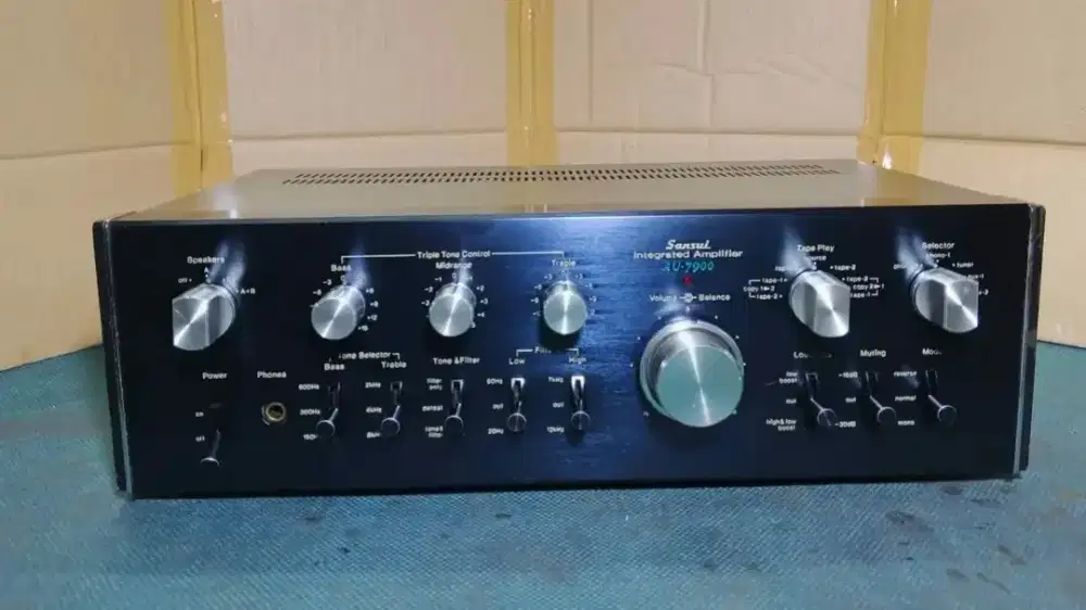Ampli Sansui AU 7900 bekas normal
