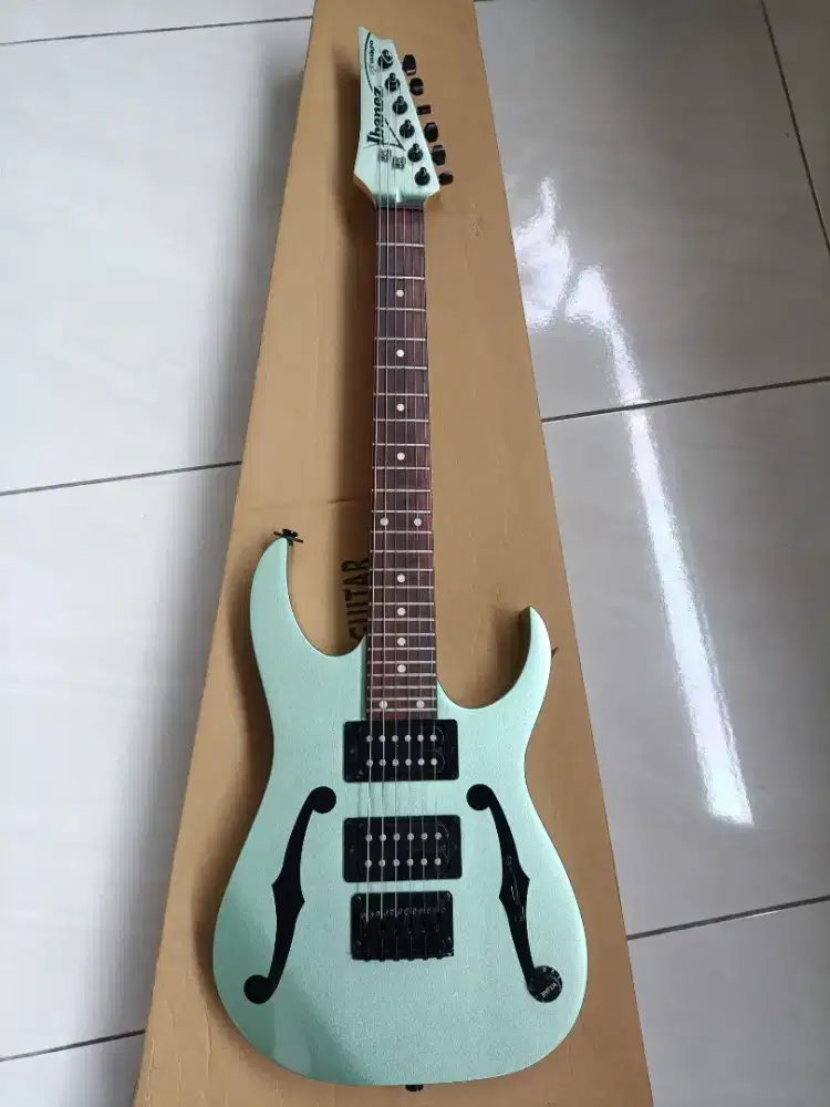 Ibanez PGM Mikro-21 MGN