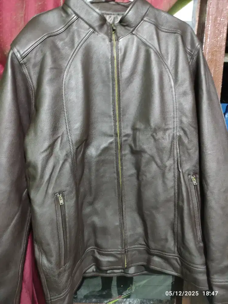 Jaket kulit domba coklat