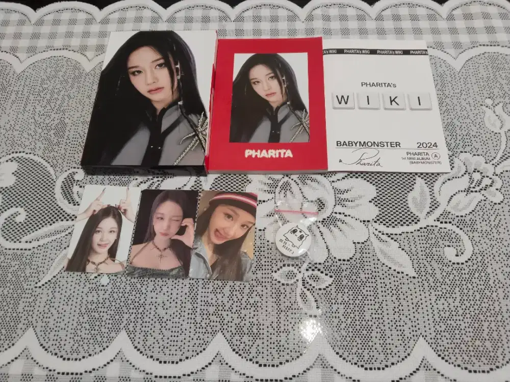 Album Babymonters YG Tag Pharita