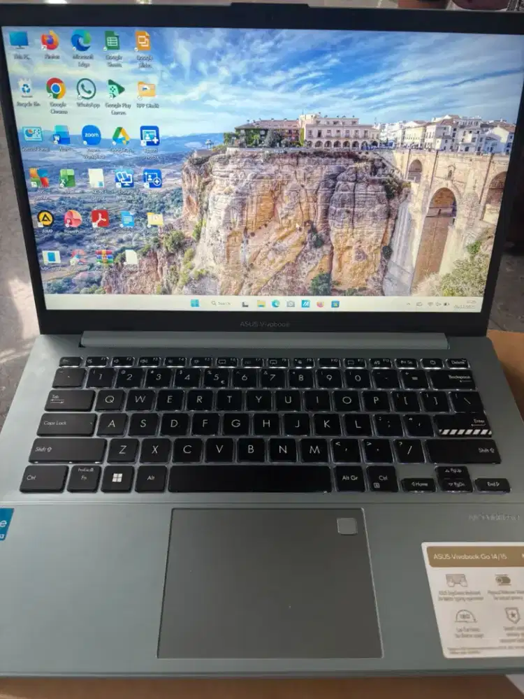 Laptop Asus Vivobook Go 14/15 intelcore i3