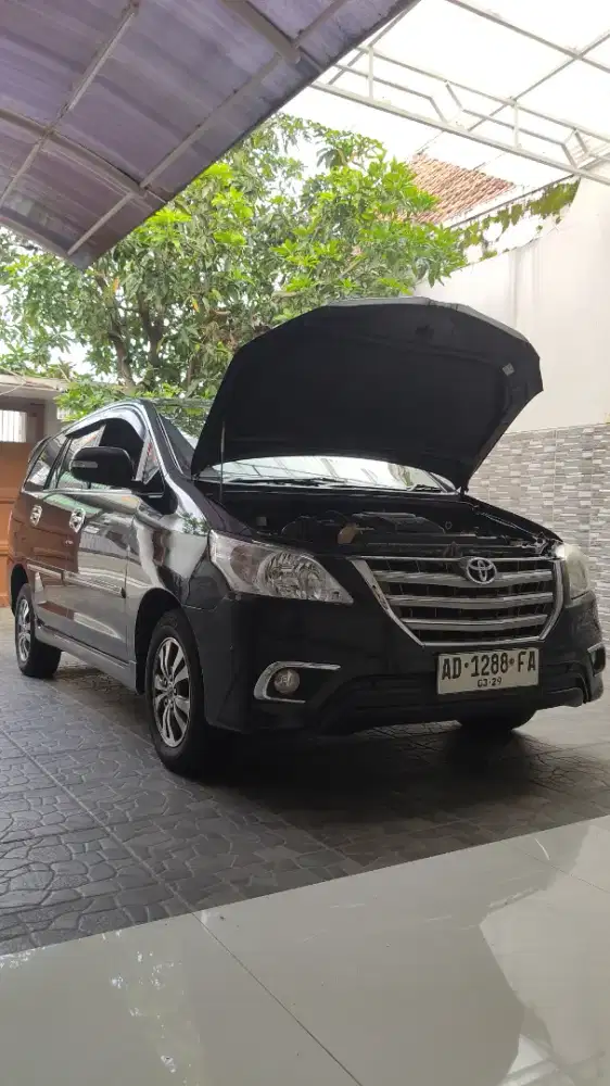 Innova V AT Diesel th 2014 Asli AD tangan pertama