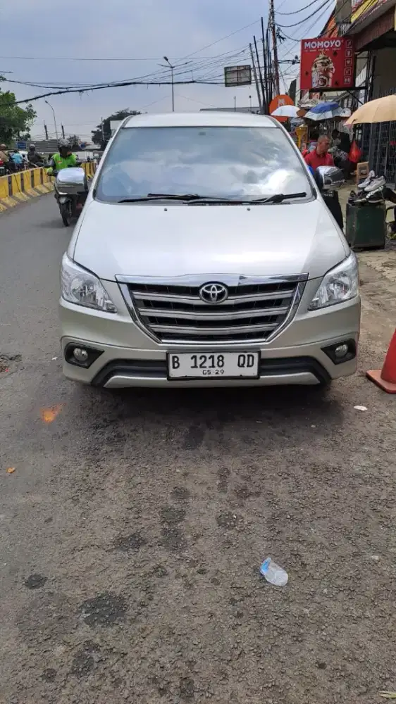 Toyota inova g diesel 2014