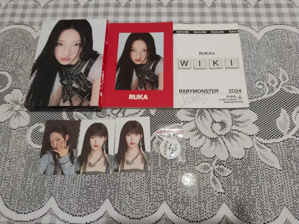 Album Babymonters YG Tag Ruka