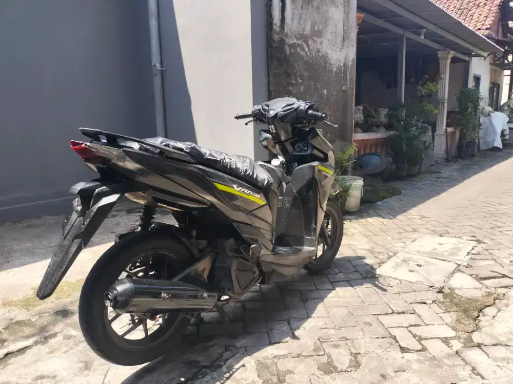 Vario 125 2017 LED CBS ISS