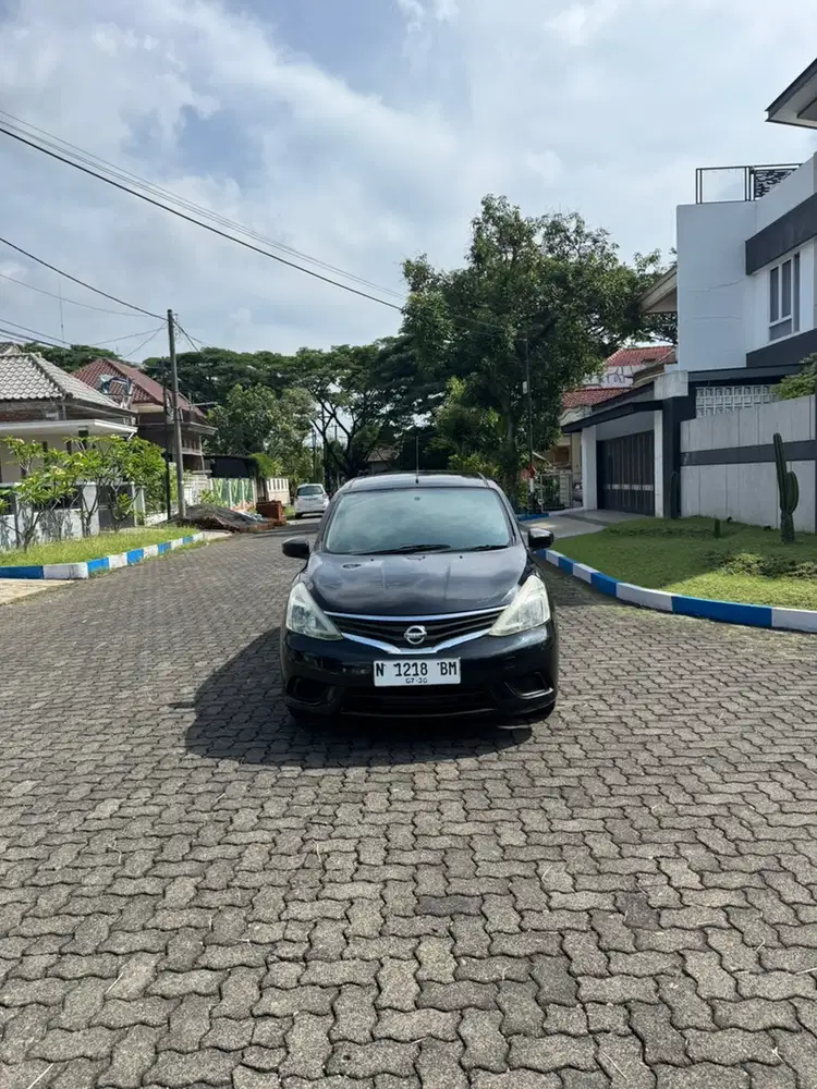 Nissan Grand Livina Sv AT 2015