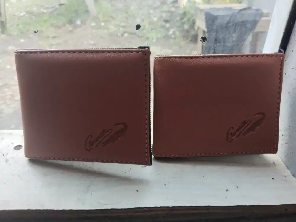 Dompet pria ekonomis merk crocodile