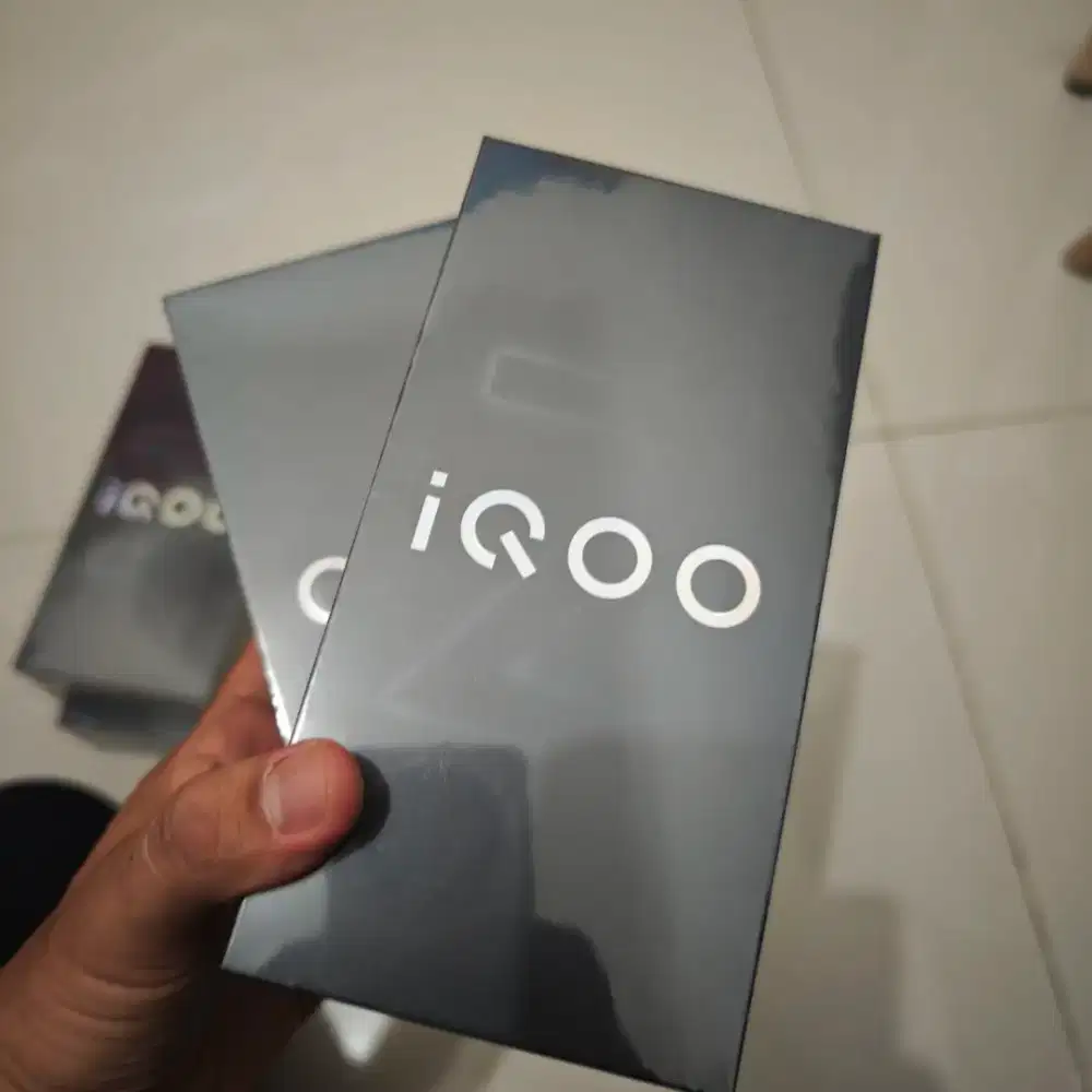 IQOO Z10R 8/256 GARANSI RESMI IQOO 1 TAHUN NO REPACK