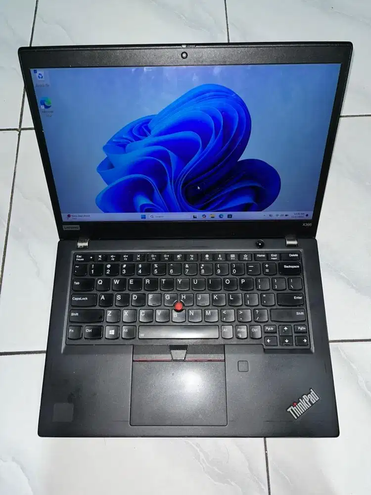 Lenovo ThinkPad X395 Touchscreen Second