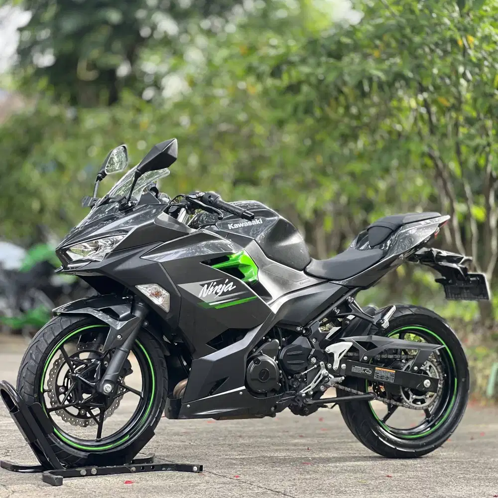 KAWASAKI NEW NINJA 250 FI GREY 2023 KM 3K PAJAK PANJANG MULUS