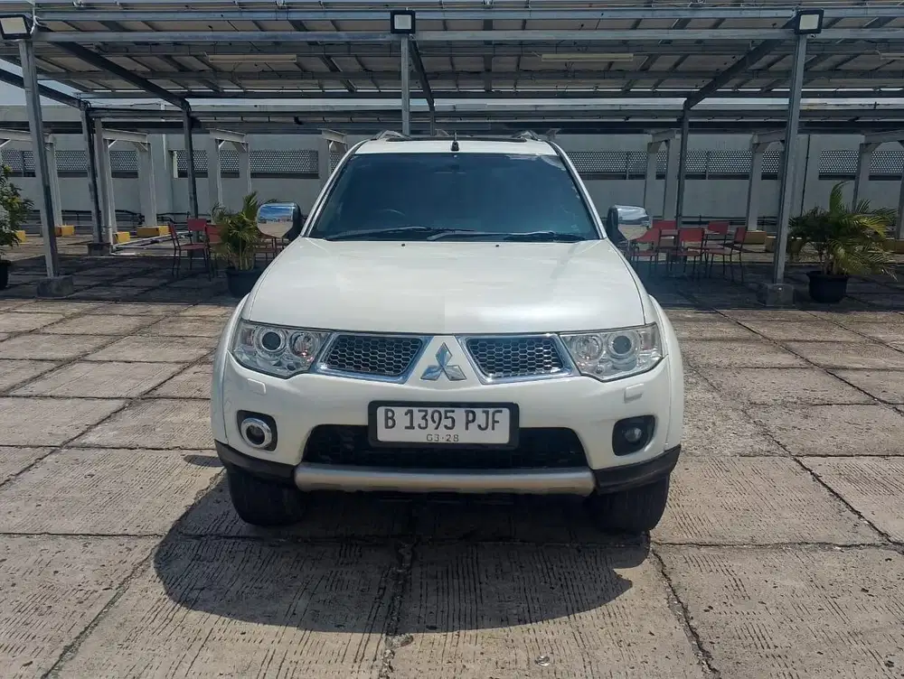 PAJERO SPORT DAKAR 2.4 A/T 2012