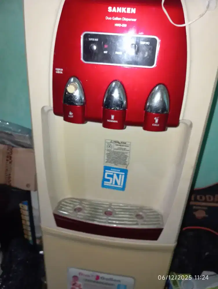 Dispenser 2 galon atas bawah