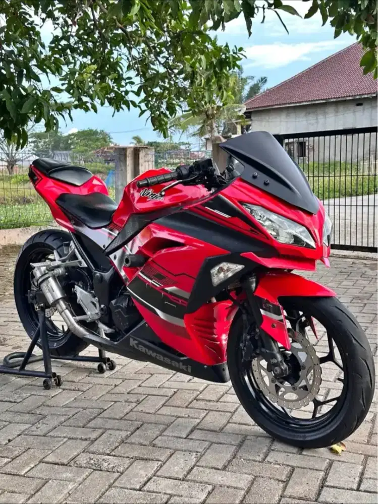 Di jual ninja 250 old 2013