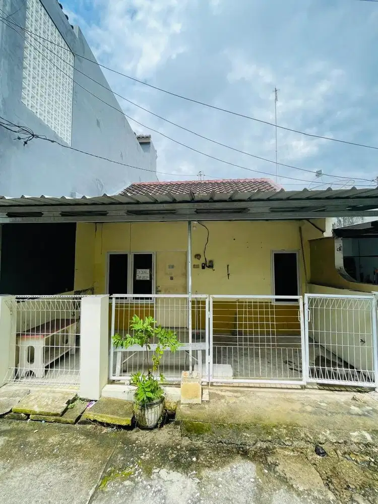 Dijual rumah di perum Yasa Griya Jl Letda Sucipto Tuban