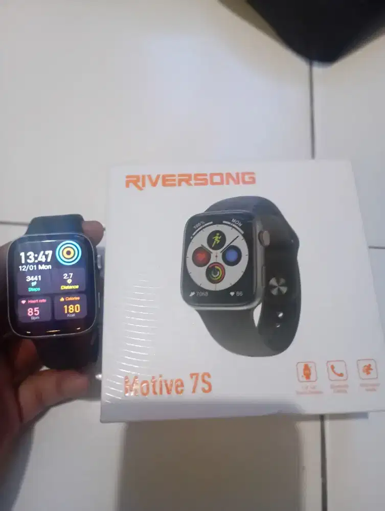 Smartwatch RIVERSONG Motive 7S