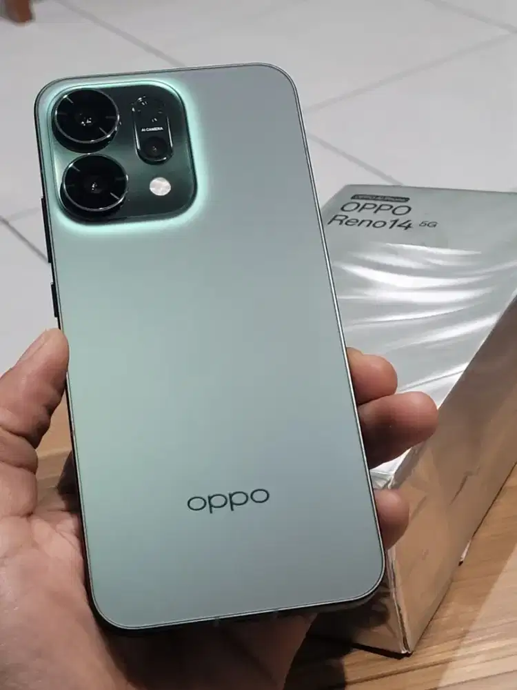 Oppo Reno 14 5G 12/256 LikeNew Garansi Okt2026