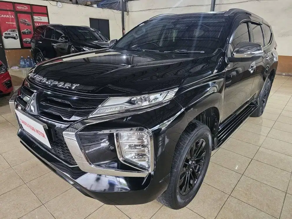 Mitsubiahi Pajero Sport New Dakar 4X2 At 2021 Hitam Facelift