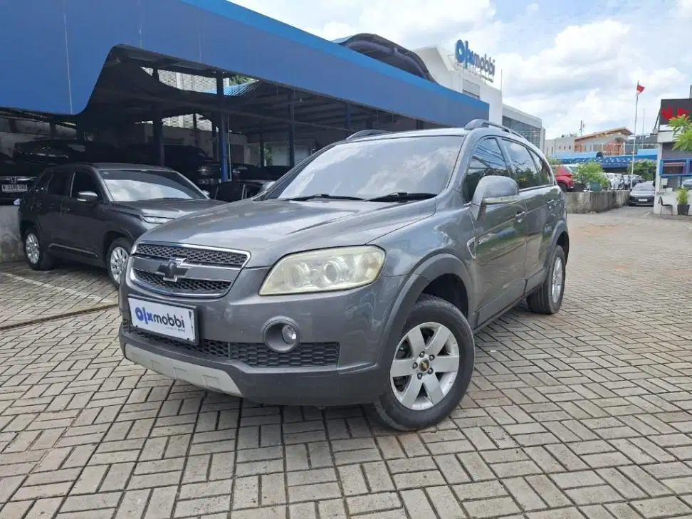 LOW DP Chevrolet Captiva 2.4 LT Bensin-AT 2010 TFZ