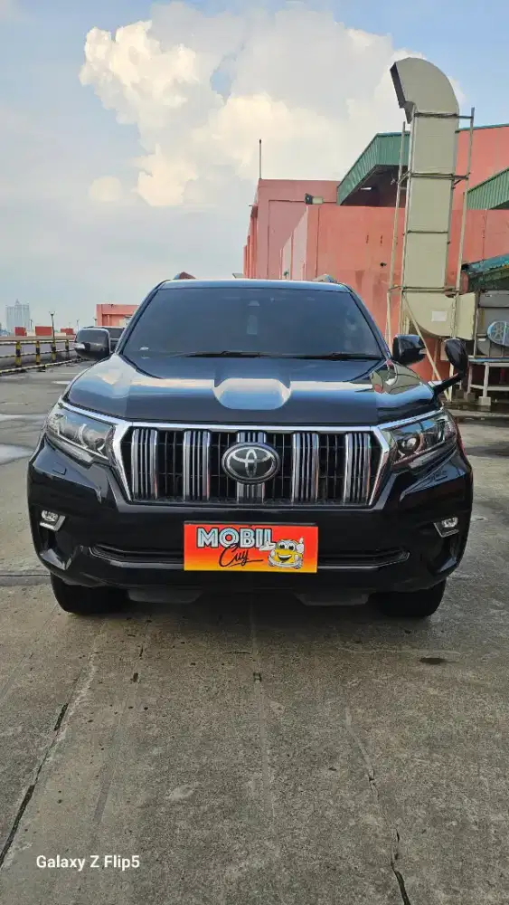 TOYOTA LANDCRUISER PRADO TX-L AT 2.7 BENSIN 2019 HITAM
