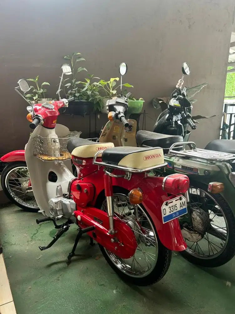 Honda C70 Pispot