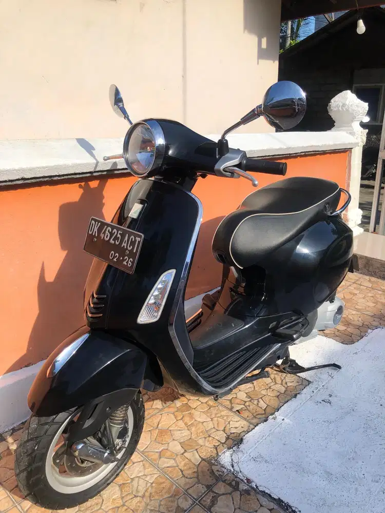 Vespa Primavera Pmk.2016 Black piano!!