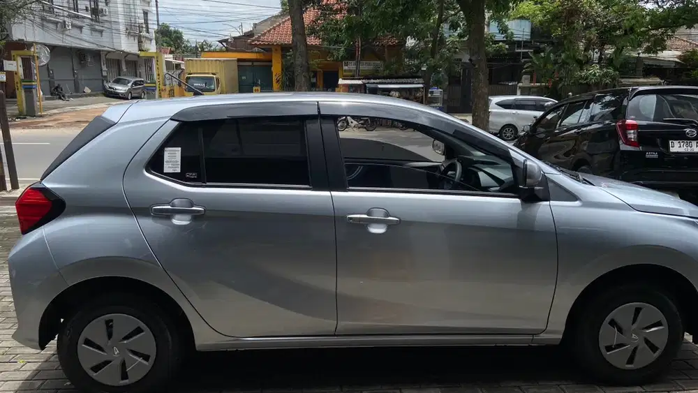 Daihatsu Ayla 2024 Bensin
