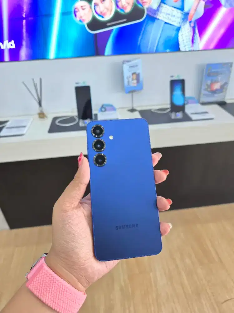 SAMSUNG GALAXY S25 256GB BISA CICILAN PAKAI KTP AJA